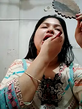 Snapshot of Nusrat-N chatting on 08-03-26, 04:55 Nusrat-N online show from 08-03-26, 04:55