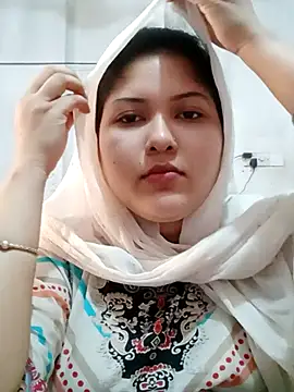 Snapshot of Nusrat-N chatting on 08-03-26, 09:04 Nusrat-N online show from 08-03-26, 09:04