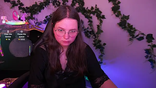 SophieDreamss online show from 10-29-25, 02:52