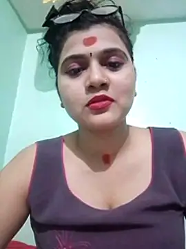 Kavya-Tiwari online show from 11-01-25, 06:21