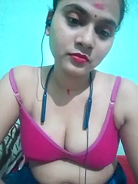 Kavya-Tiwari online show from 06-24-26, 06:51