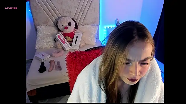 Mia Victoria22 online show from 05-07-26, 02:06
