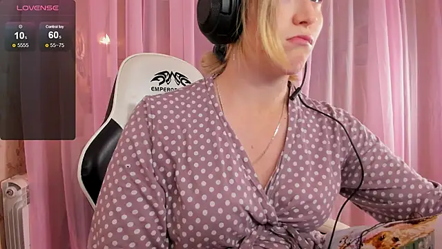 Anabel-Candy online show from 10-10-25, 05:56