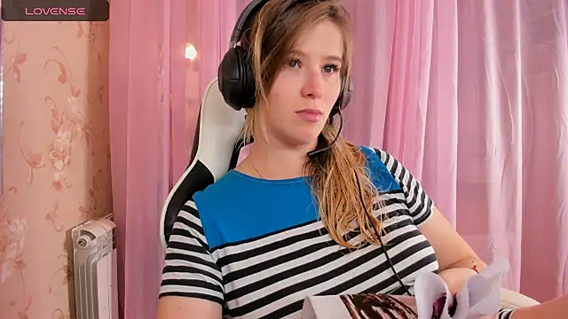 Anabel-Candy online show from 11-09-25, 06:17