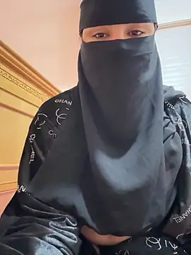  Laiali  online show from 10-04-25, 11:41