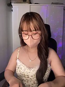 Meowyeuk6 online show from 05-23-26, 06:18