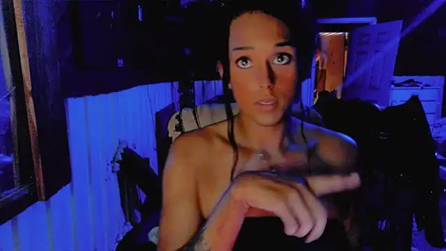 Snapshot of HTXBBY3130 chatting on 11-17-25, 08:31 HTXBBY3130 online show from 11-17-25, 08:31