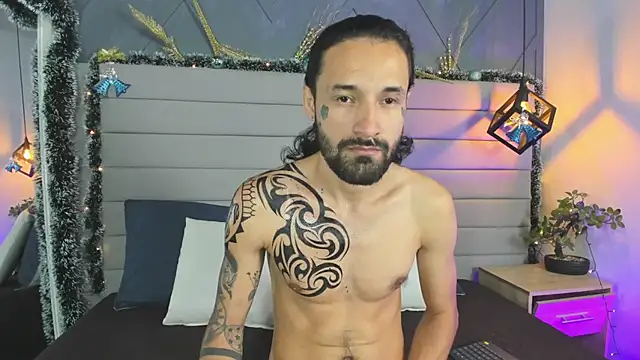 Hisoka 011 online show from 12-21-25, 12:34