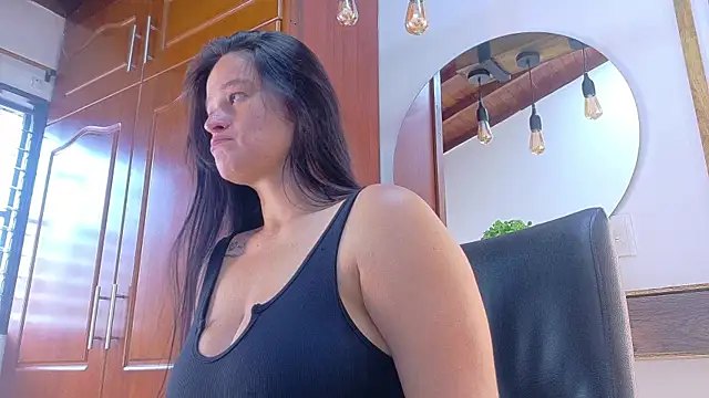 Jennifer Vega1 online show from 05-06-26, 08:25