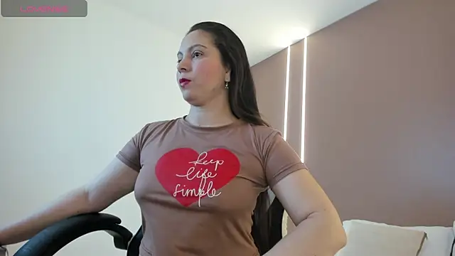 samantha 17  online show from 05-13-26, 02:31