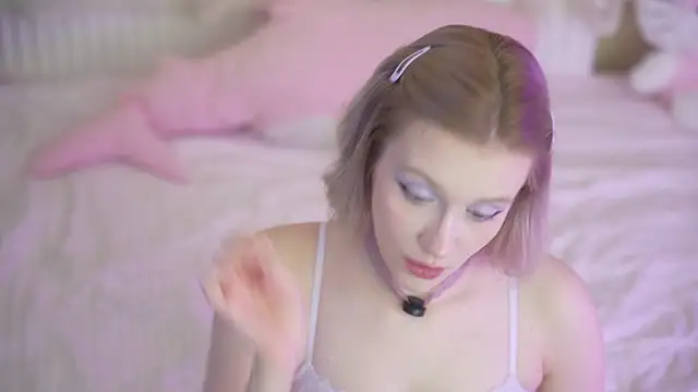 Snapshot of lil_tweety chatting on 11-02-25, 07:27 lil tweety online show from 11-02-25, 07:27