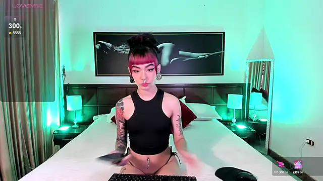 miizukii  online show from 09-23-25, 02:42