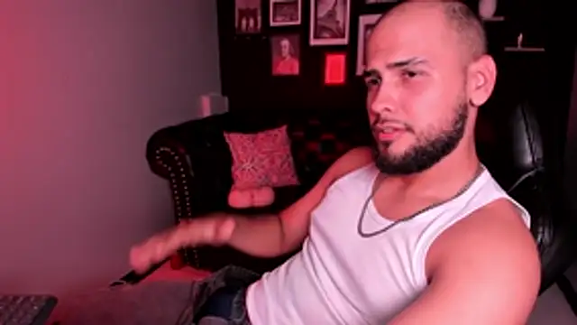Marcus Soler online show from 06-25-26, 02:32