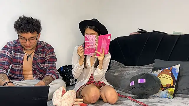 Snapshot of Conor_Taylor chatting on 09-12-25, 02:50 Conor Taylor online show from 09-12-25, 02:50