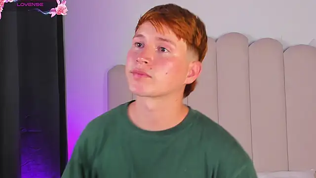 Snapshot of Eragonbooy chatting on 03-17-26, 11:08 Eragonbooy online show from 03-17-26, 11:08