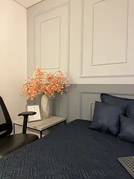 AnnyVega  online show from 10-09-25, 09:35