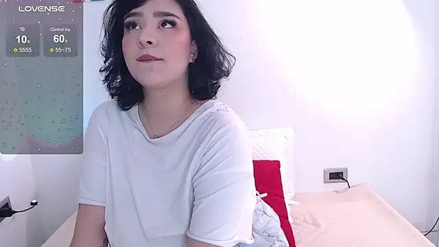 Annie Villaa online show from 09-19-25, 04:07