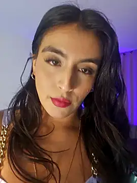 Snapshot of AliishaPss chatting on 11-15-25, 04:21 AliishaPss online show from 11-15-25, 04:21