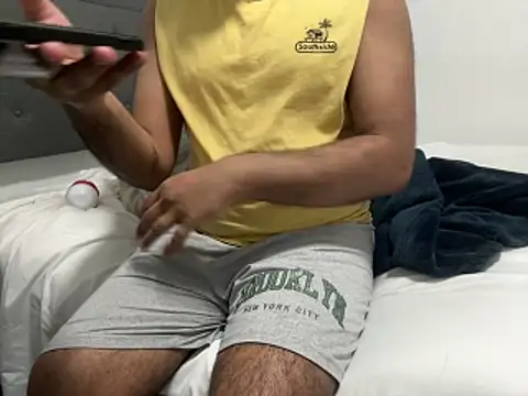 Snapshot of HothairyBoy2 chatting on 03-16-26, 03:12 HothairyBoy2 online show from 03-16-26, 03:12