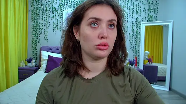 Snapshot of SherryBaers chatting on 03-25-26, 06:30 SherryBaers online show from 03-25-26, 06:30