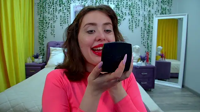 Snapshot of SherryBaers chatting on 03-27-26, 08:26 SherryBaers online show from 03-27-26, 08:26