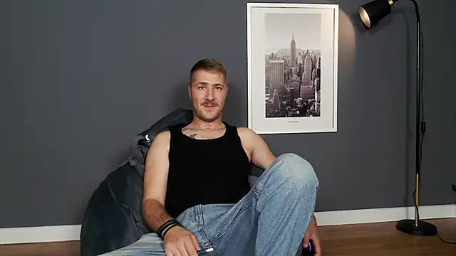 Mr At  online show from 09-23-25, 08:06