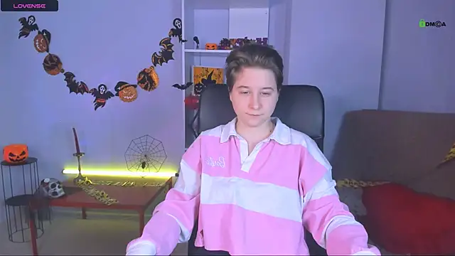 alex jakson online show from 10-25-25, 05:59