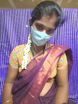 Snapshot of Tamil_Jillu chatting on 05-13-26, 04:48 Tamil Jillu online show from 05-13-26, 04:48