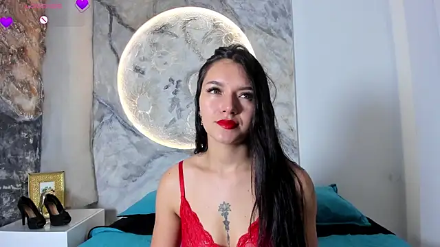 RoxanaBorns  online show from 11-23-25, 12:38