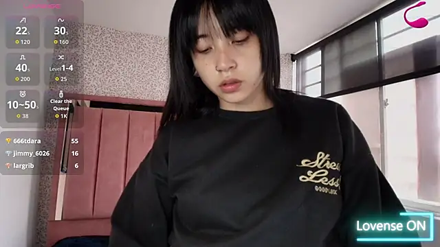 Snapshot of Hanna_Lee__ chatting on 04-22-26, 09:05 Hanna Lee online show from 04-22-26, 09:05