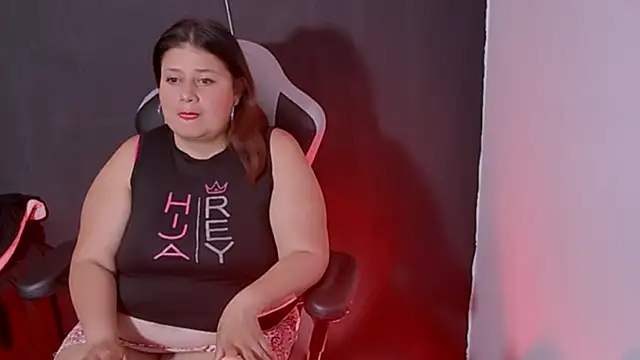 Lizz Milf online show from 09-17-25, 01:57