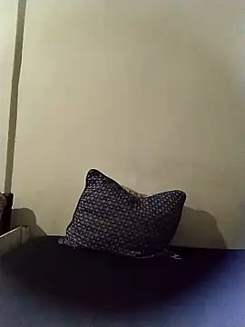 Snapshot of moroooooooo12 chatting on 10-03-25, 05:48 moroooooooo12 online show from 10-03-25, 05:48