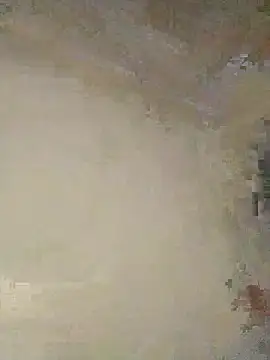 Snapshot of moroooooooo12 chatting on 10-24-25, 08:49 moroooooooo12 online show from 10-24-25, 08:49