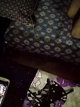 Snapshot of moroooooooo12 chatting on 11-13-25, 04:06 moroooooooo12 online show from 11-13-25, 04:06