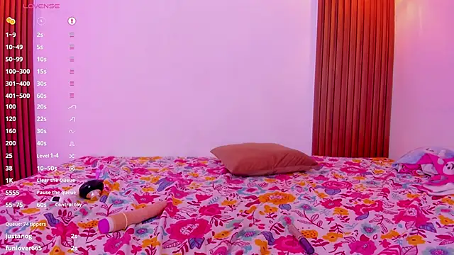 Susyrosse1 online show from 09-15-25, 01:16