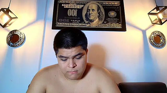 naomi campbel  online show from 03-06-26, 08:38