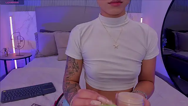 NaishaFord 1 online show from 09-11-25, 03:28