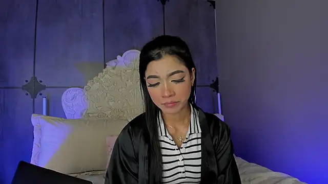 NaishaFord 1 online show from 10-04-25, 04:16