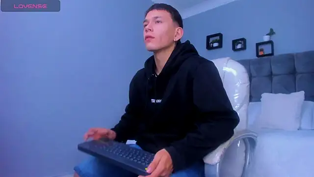 Thomas moon online show from 12-03-25, 12:36