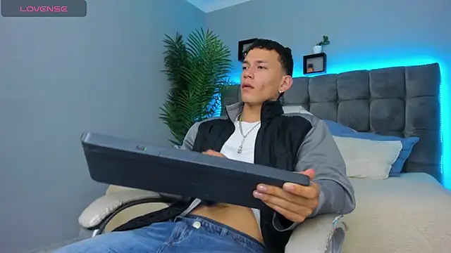 Thomas moon online show from 03-02-26, 01:18