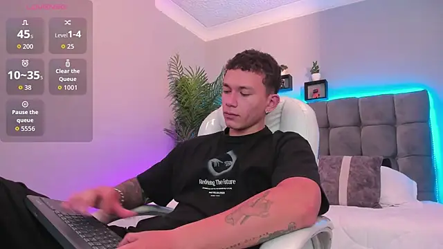 Thomas moon online show from 05-04-26, 02:35