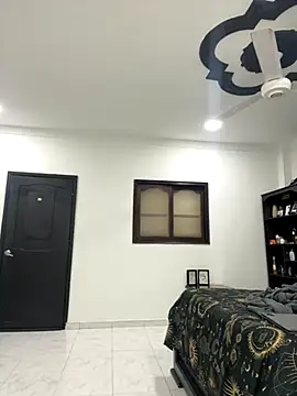 sahraparker online show from 10-29-25, 06:04