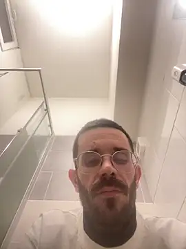 lolo7121 online show from 04-03-26, 11:36