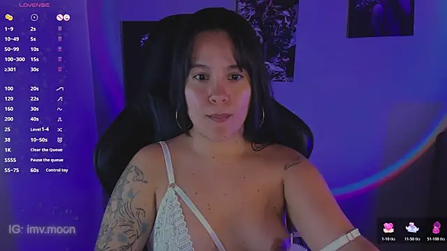 Vanne Moon online show from 10-28-25, 02:37