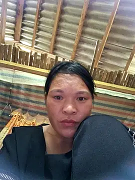 Snapshot of Chiop6 chatting on 09-10-25, 03:39 Chiop6 online show from 09-10-25, 03:39