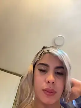 Snapshot of YouCandiSumisa chatting on 02-15-26, 06:10 YouCandiSumisa online show from 02-15-26, 06:10