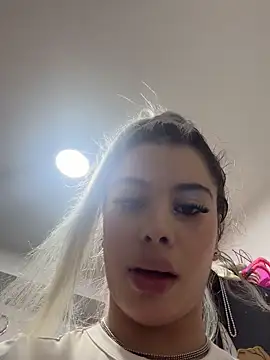 Snapshot of YouCandiSumisa chatting on 04-03-26, 02:53 YouCandiSumisa online show from 04-03-26, 02:53