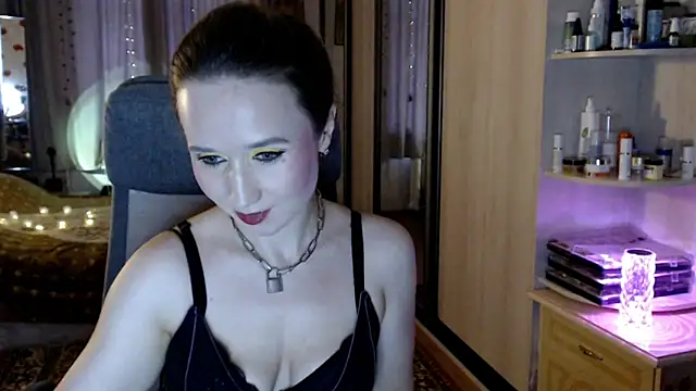 ClassyInna online show from 12-04-25, 09:07