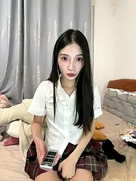 Snapshot of Z0E999 chatting on 10-25-25, 05:30 Z0E999 online show from 10-25-25, 05:30