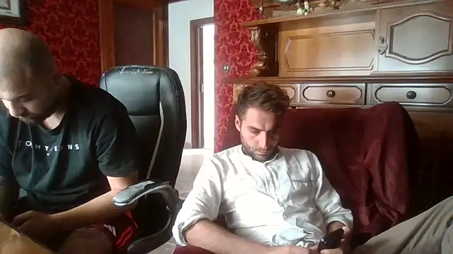 Torissimo92 online show from 09-24-25, 08:06